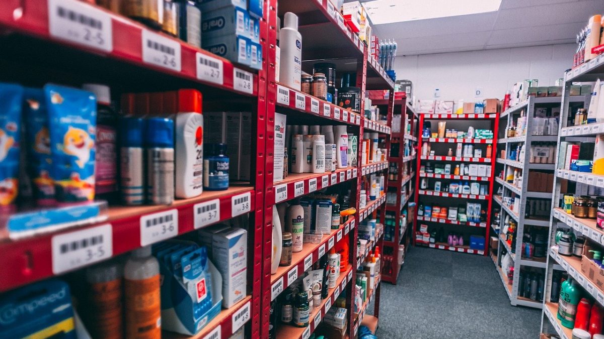 Placas obrigatórias em farmácias